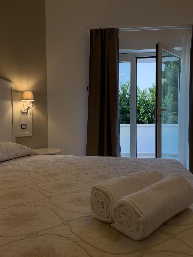 Essenza Bed & Breakfast Massafra Exterior foto