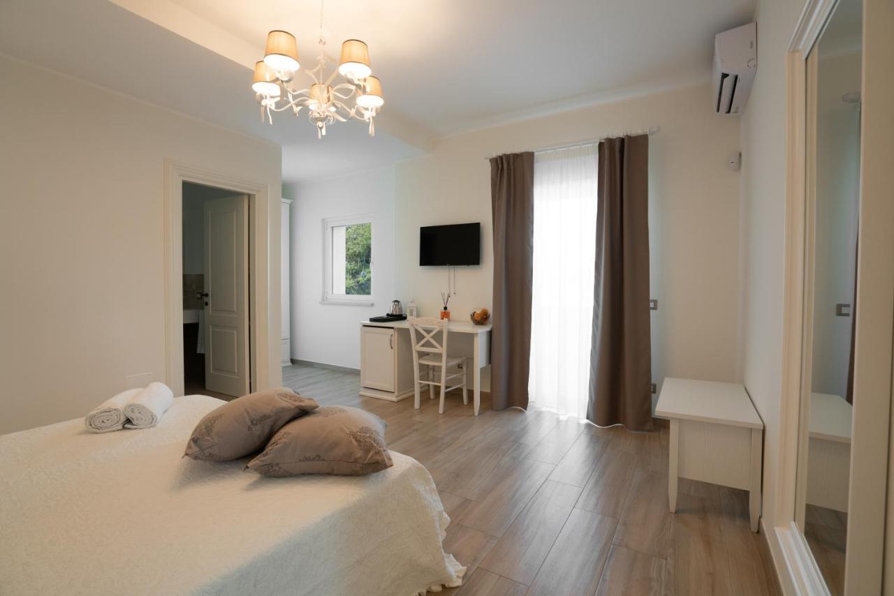 Essenza Bed & Breakfast Massafra Exterior foto